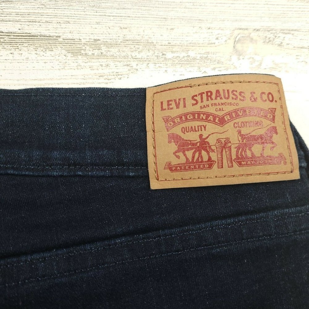 Levi's 505 Womens Straight Leg Denim Jeans Mid Rise Size 33 (34x32) EUC - Picture 11 of 11